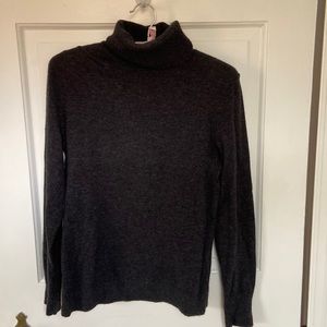 Banana republic wool/cashmere blend turtleneck